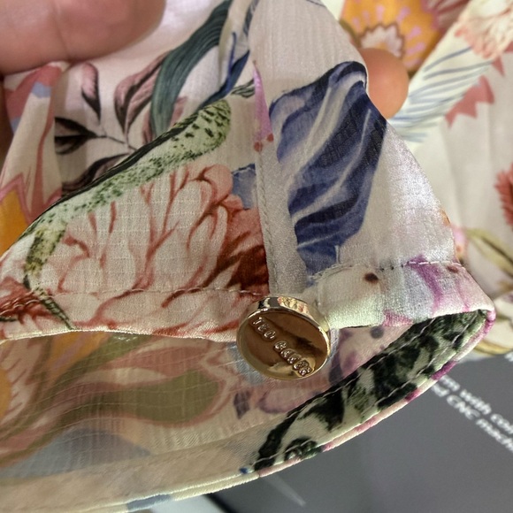 Ted Baker Silk Floral Bow-Tie Blouse - Picture 6 of 9